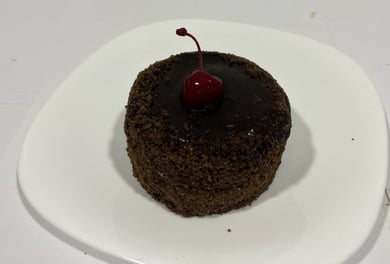 Тістечко Брауні з вишнею