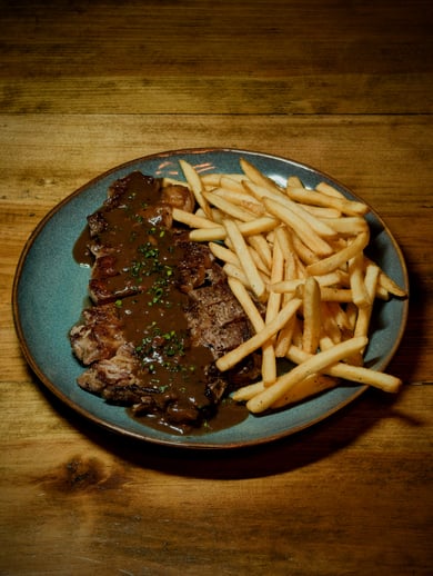 Steak et frites Bordelaise