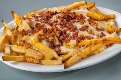 Картопля Фрі, Сирний Соус, Беконовий Кранч / Cheesy Bacon Fries