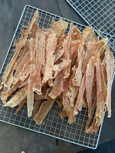 Філе куряче сушене з чорним перцем (чіпси курячі)