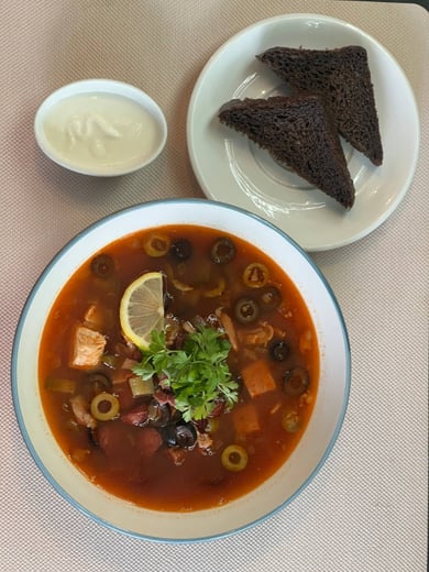 Солянка м’ясна