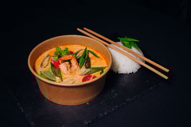 Том Ям з Морепродуктами