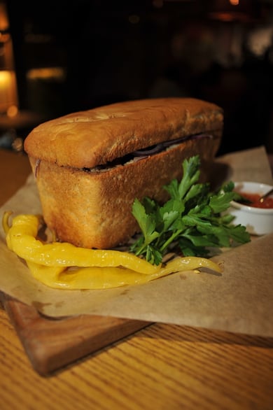 НОВИНКА! Шашлик у хлібі з свиної вирізки 0,100г.