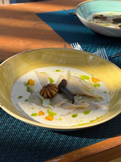 Равиоли с лесным грибами 500 гр с трюфельным соусом 200 гр