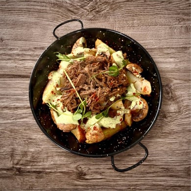 Сковорідка з рваною яловичиною та картоплею 450г