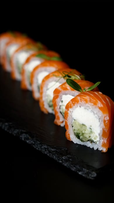 Рол Філадельфія з лососем