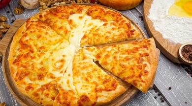 Хачапурі по-менгрельськи