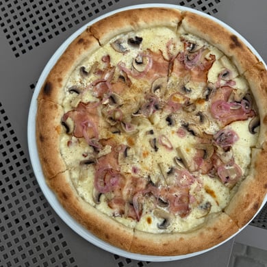 Піца Чіполло