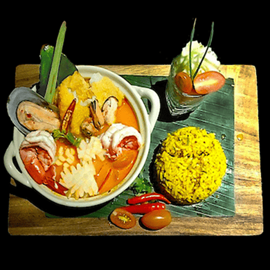 Royal Tom Yum Seafood ( Special )